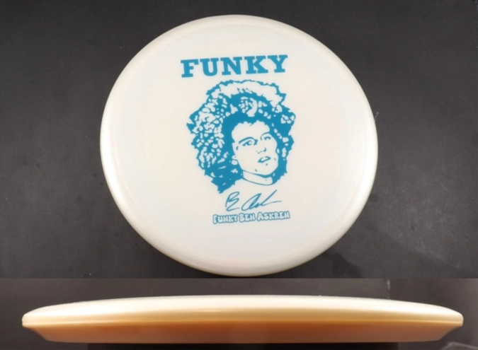 BuzzzSignature Big Z