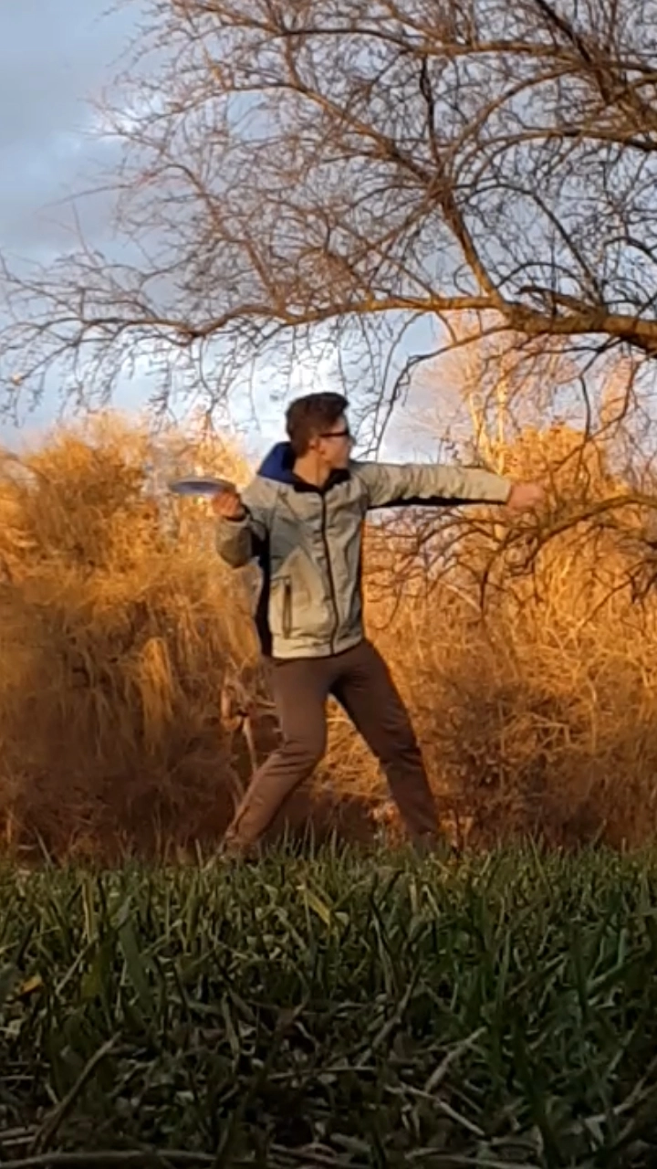 txl_discgolf!=''?txl_discgolf:Tim Loeffler