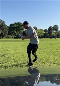 Mattplaysdiscgolf!=''?Mattplaysdiscgolf:Matt Lowy